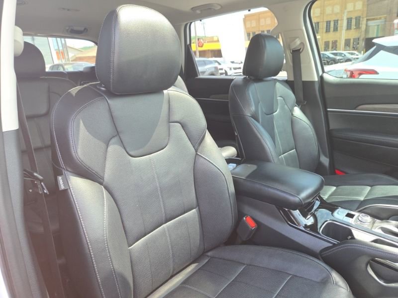 Used 2021 Kia Telluride EX w/ EX Premium Package AWD/4WD image 16