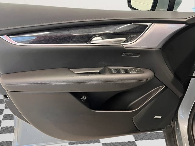 Certified 2023 Cadillac XT5 Premium Luxury w/ Technology Package AWD/4WD image 14