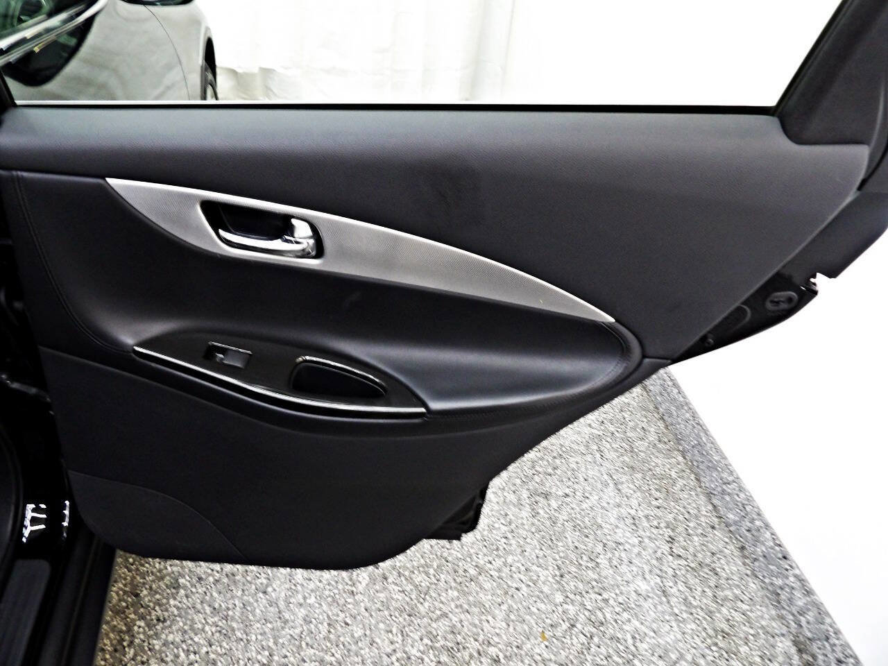 Used 2017 INFINITI QX50 AWD image 12