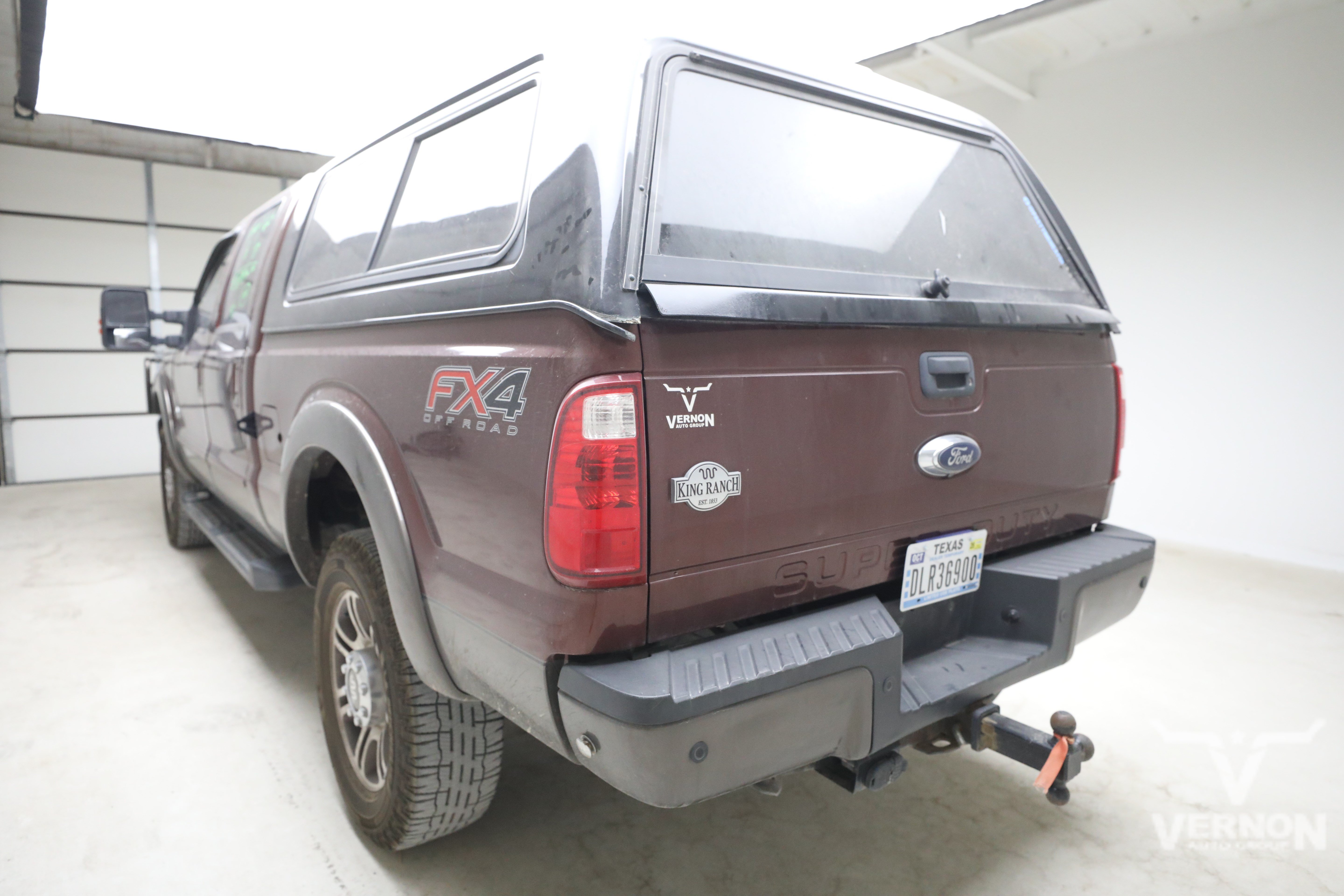 Used 2016 Ford F350 King Ranch w/ FX4 Off-Road Package AWD/4WD image 2