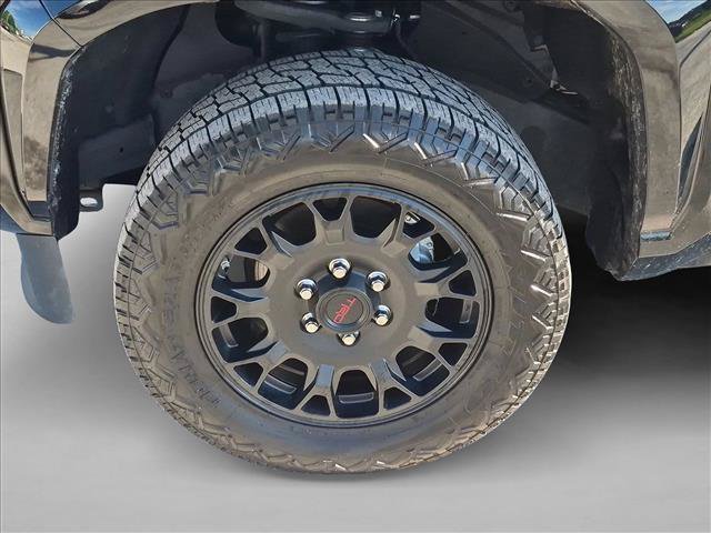 Used 2025 Toyota Tacoma SR5 RWD image 21