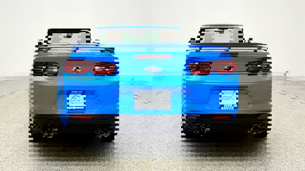 Used 2022 Chevrolet Camaro LT w/ Technology Package image 5