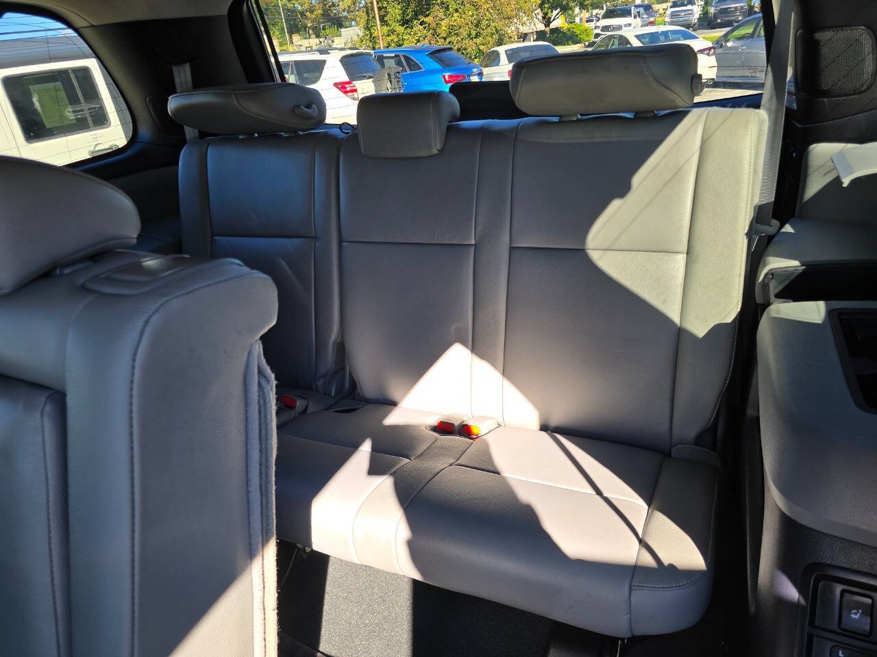 Used 2020 Toyota Sequoia Limited w/ Safety & Convenience Package AWD/4WD image 25