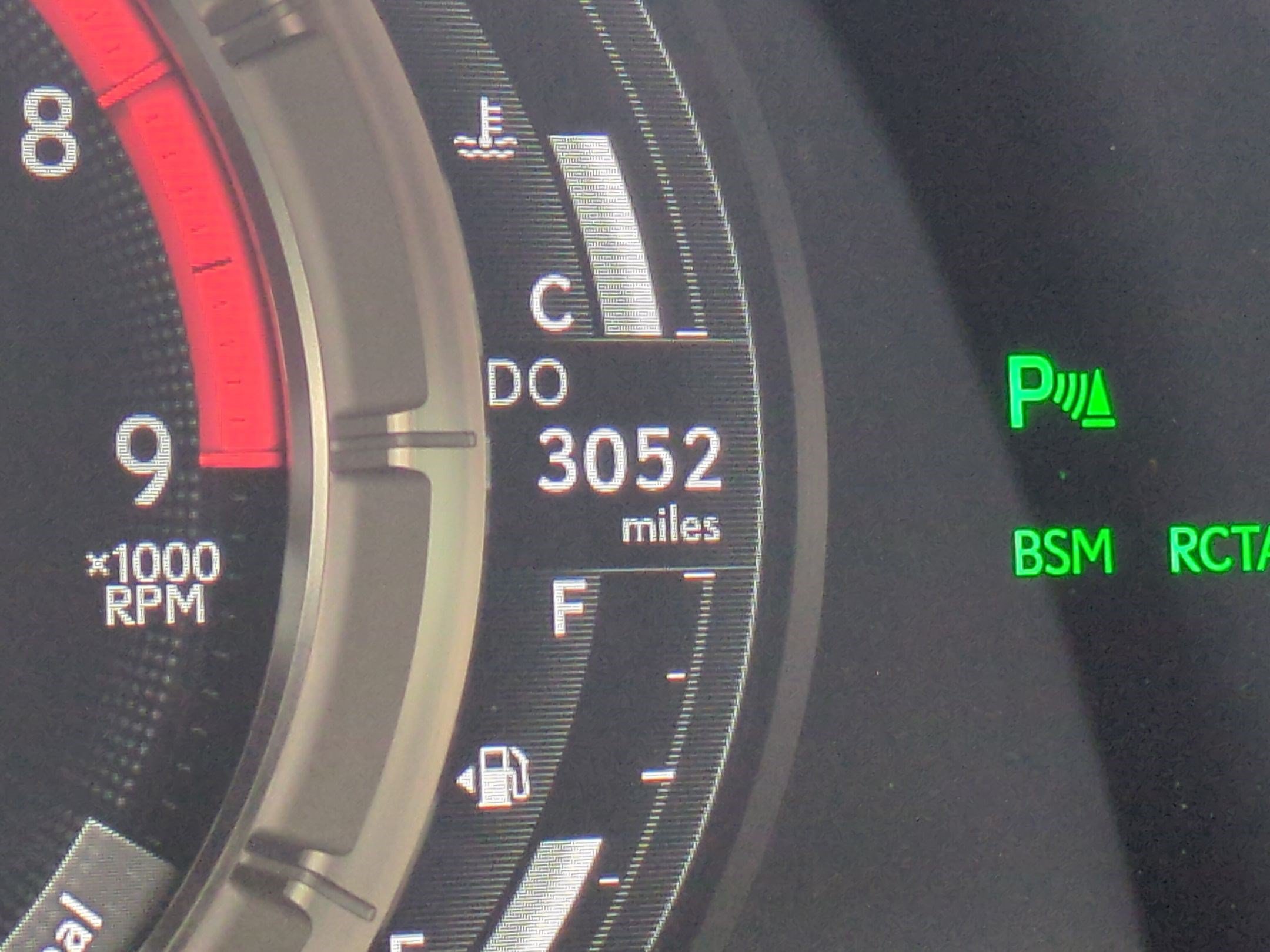 Used 2025 Lexus LC 500 Convertible w/ Touring Package RWD image 32