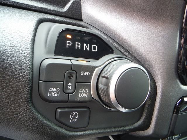 New 2026 RAM 1500 Express AWD/4WD image 25