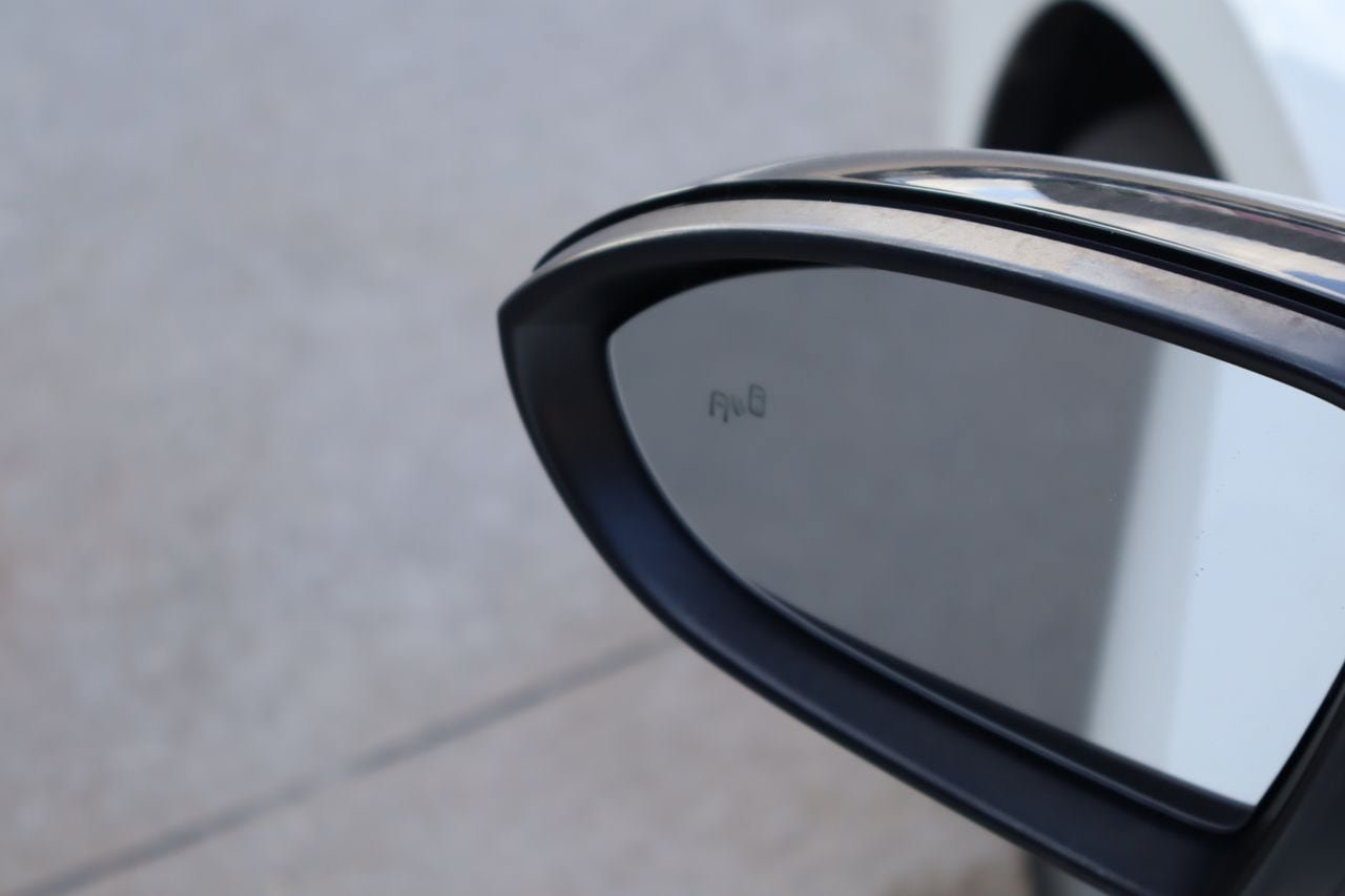 Used 2020 Volkswagen Jetta R-Line FWD image 20