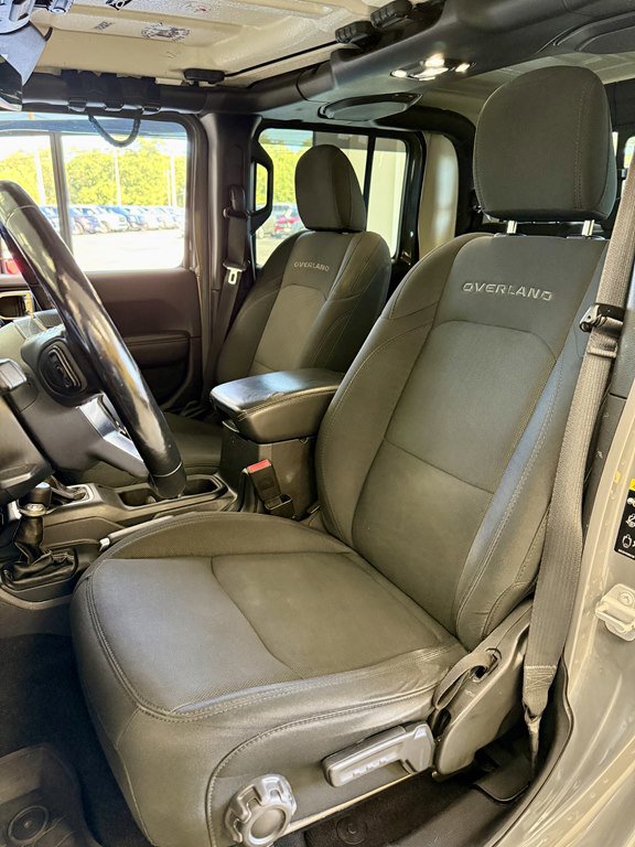 Used 2020 Jeep Gladiator Overland image 14