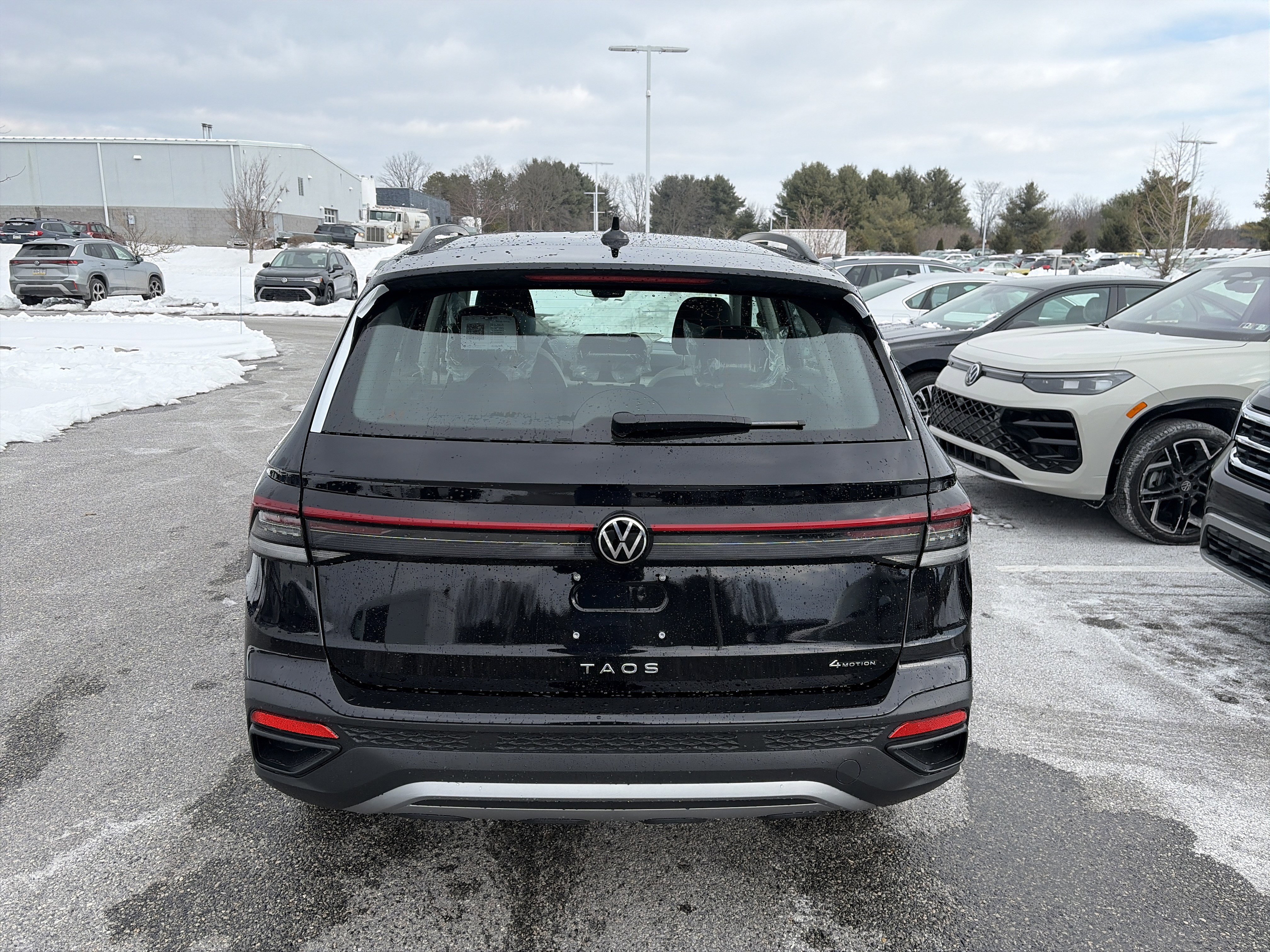 New 2026 Volkswagen Taos S image 5