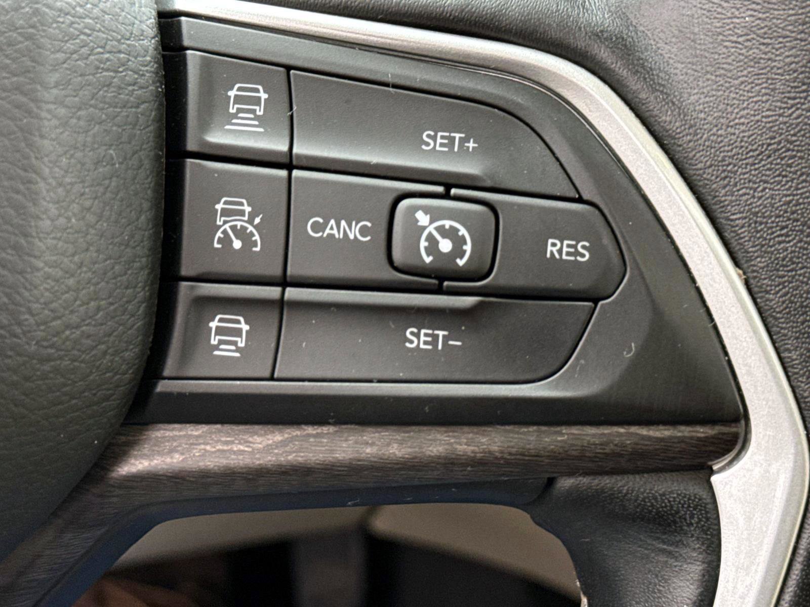 Used 2021 Jeep Grand Cherokee L Limited w/ MOPAR Finishing Package image 23