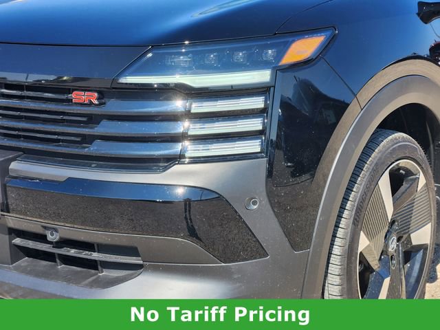 Certified 2025 Nissan Kicks SR w/ Illumination Package image 6