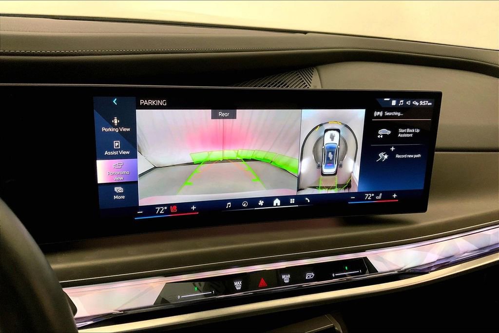 Certified 2023 BMW 760i xDrive AWD/4WD image 17