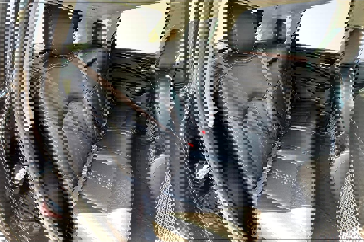 Used 2016 Cadillac SRX Luxury image 27