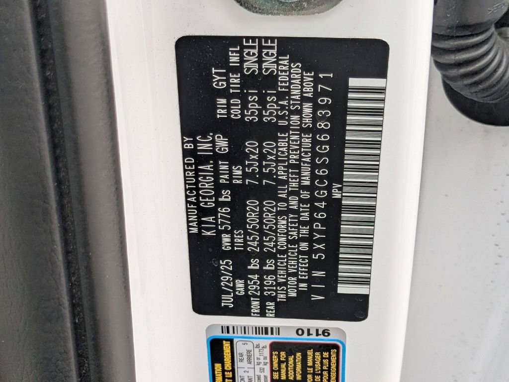 Used 2025 Kia Telluride S image 33
