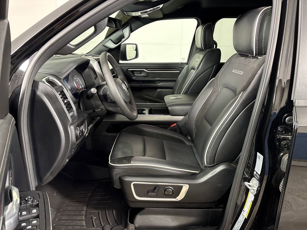 Used 2026 RAM 1500 Laramie w/ Sport Appearance Package AWD/4WD image 30
