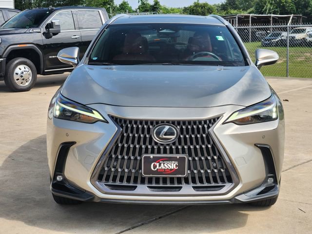 Used 2024 Lexus NX 250 FWD w/ Towing Package (2000 Lbs) video 2