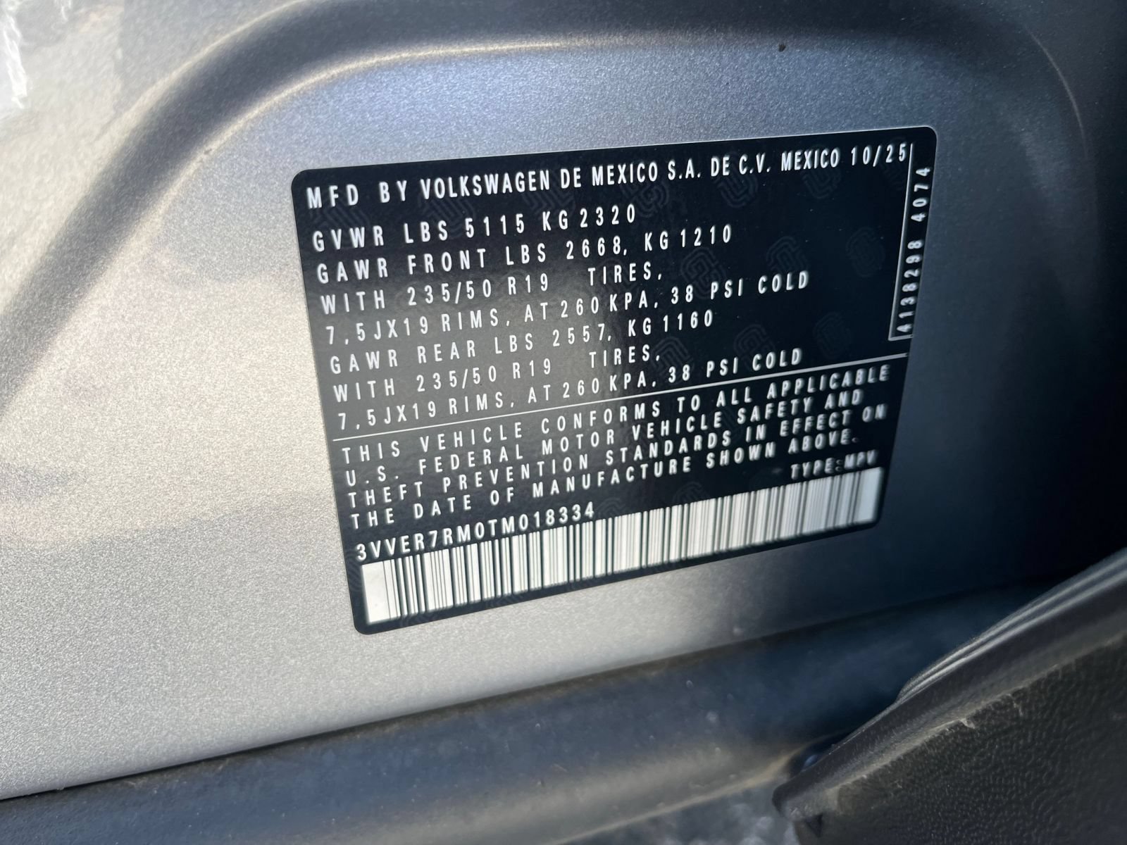 Used 2026 Volkswagen Tiguan SE AWD/4WD image 30