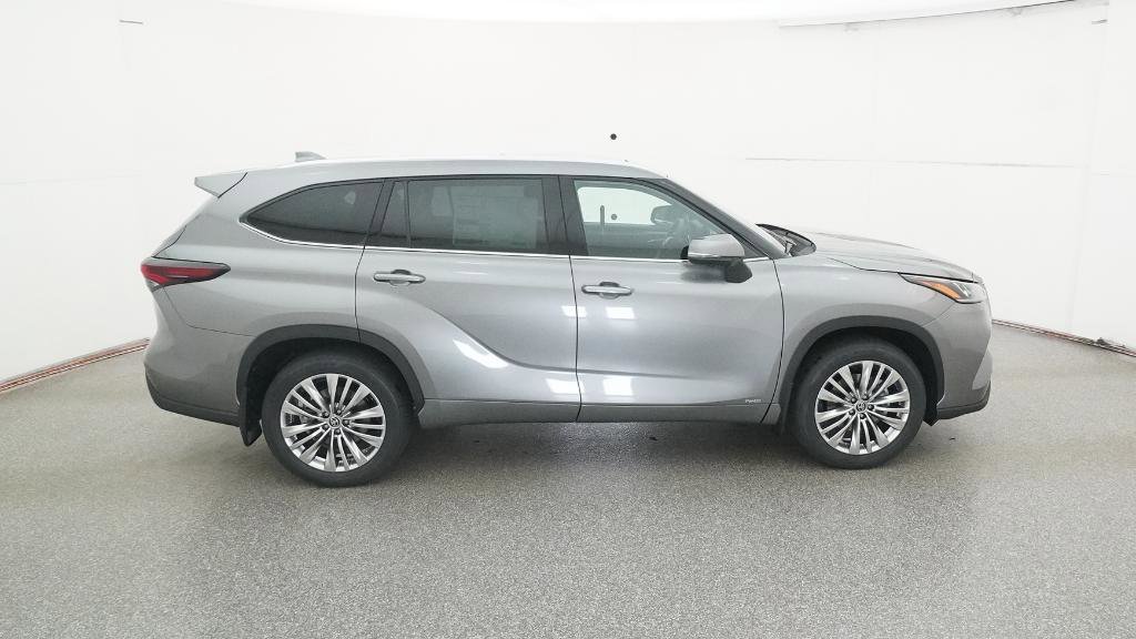 New 2026 Toyota Highlander Platinum image 47