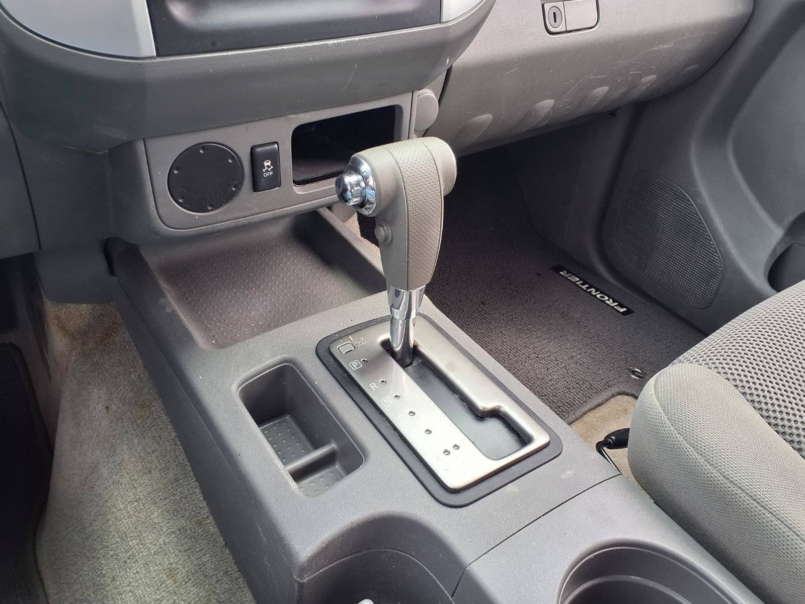 Used 2015 Nissan Frontier S RWD image 25