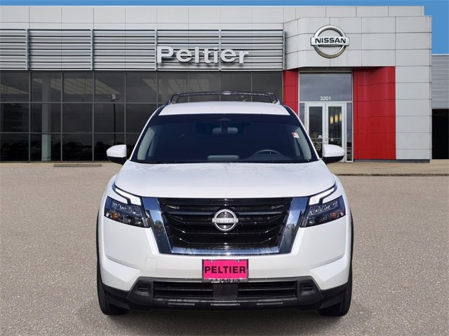 Certified 2025 Nissan Pathfinder SV w/ Cargo Package image 2