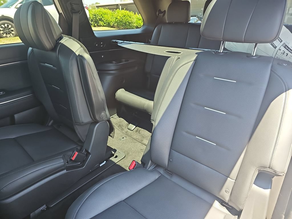 New 2026 Hyundai Palisade Calligraphy FWD image 14