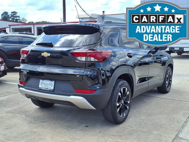 Used 2023 Chevrolet TrailBlazer LT w/ Convenience Package FWD image 2