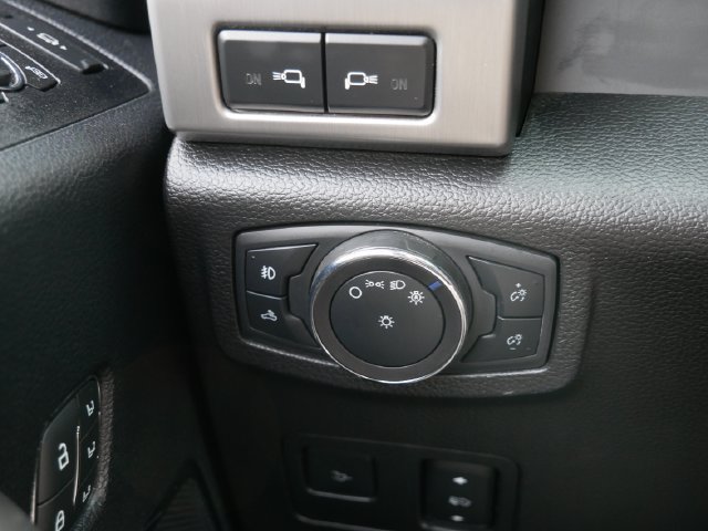 Used 2021 Ford F350 Platinum w/ Tremor Off-Road Package AWD/4WD image 25