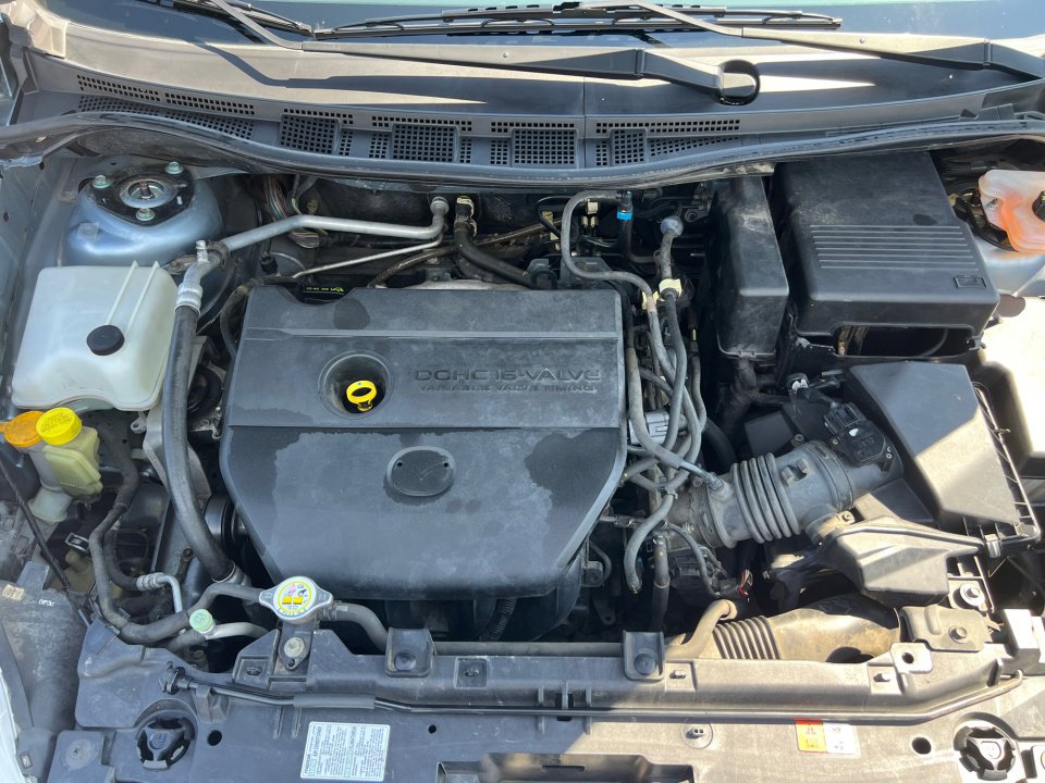 Used 2012 MAZDA MAZDA5 Sport FWD image 20