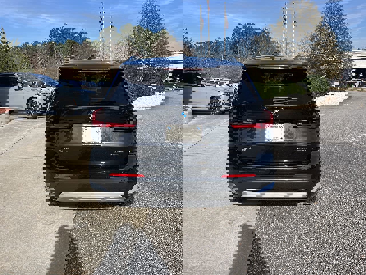 Used 2025 BMW X1 xDrive28i w/ Technology Package image 7