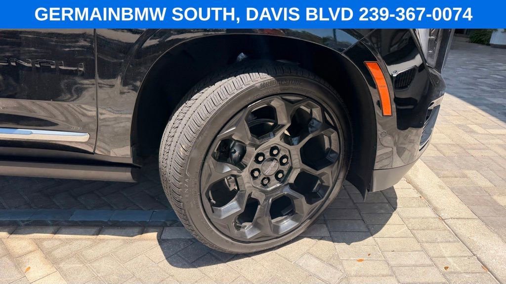 Used 2026 GMC Yukon XL Denali w/ Denali Reserve Package AWD/4WD image 34