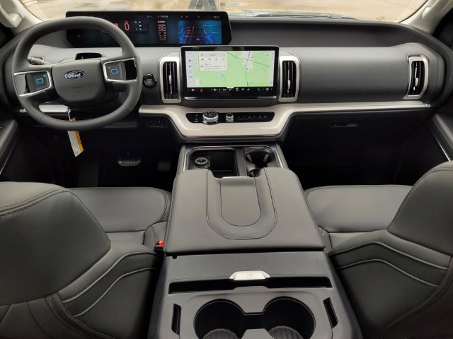 New 2026 Ford Expedition Active RWD image 11