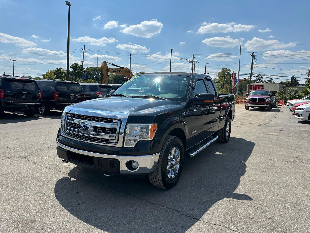 Used 2014 Ford F150 XLT w/ Equipment Group 302A Luxury AWD/4WD image 7