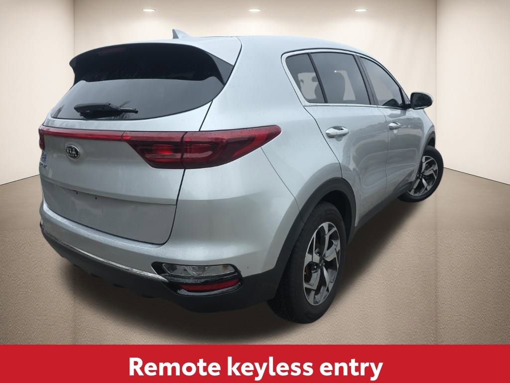 Used 2020 Kia Sportage LX image 7