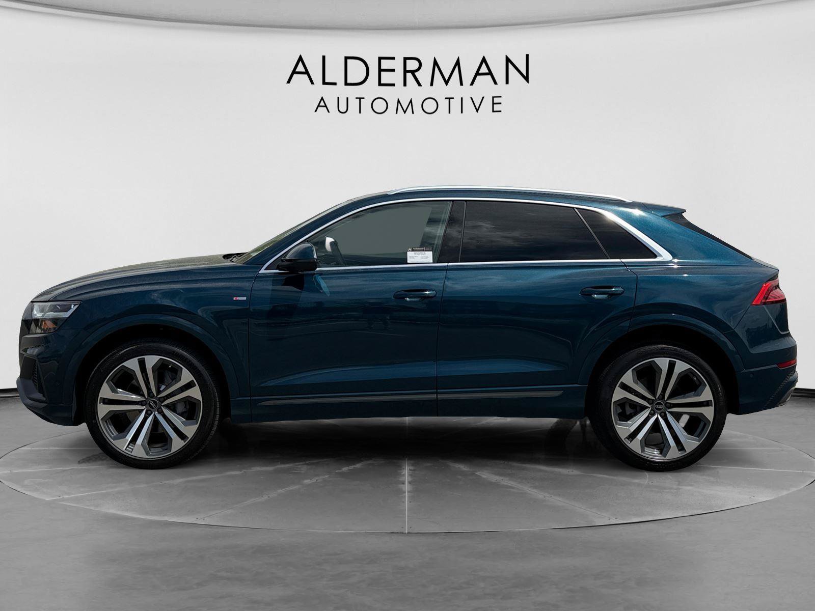Used 2022 Audi Q8 Premium Plus w/ Premium Plus Package AWD/4WD image 2