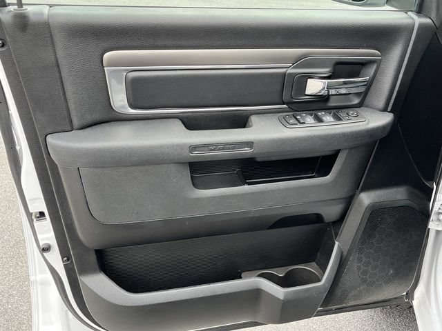 Used 2024 RAM 1500 Warlock AWD/4WD image 27