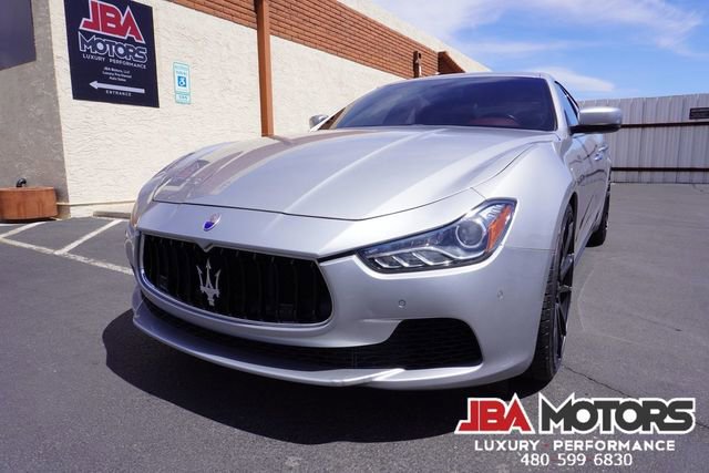 Used 2015 Maserati Ghibli RWD image 31