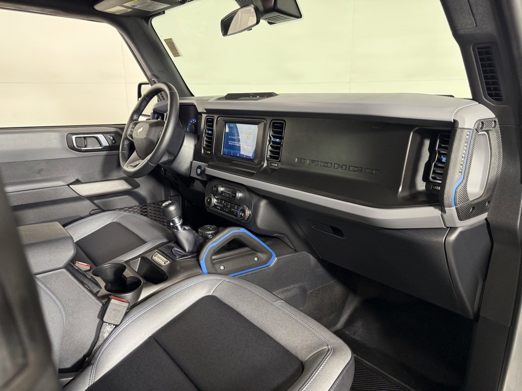 Used 2023 Ford Bronco Black Diamond image 24