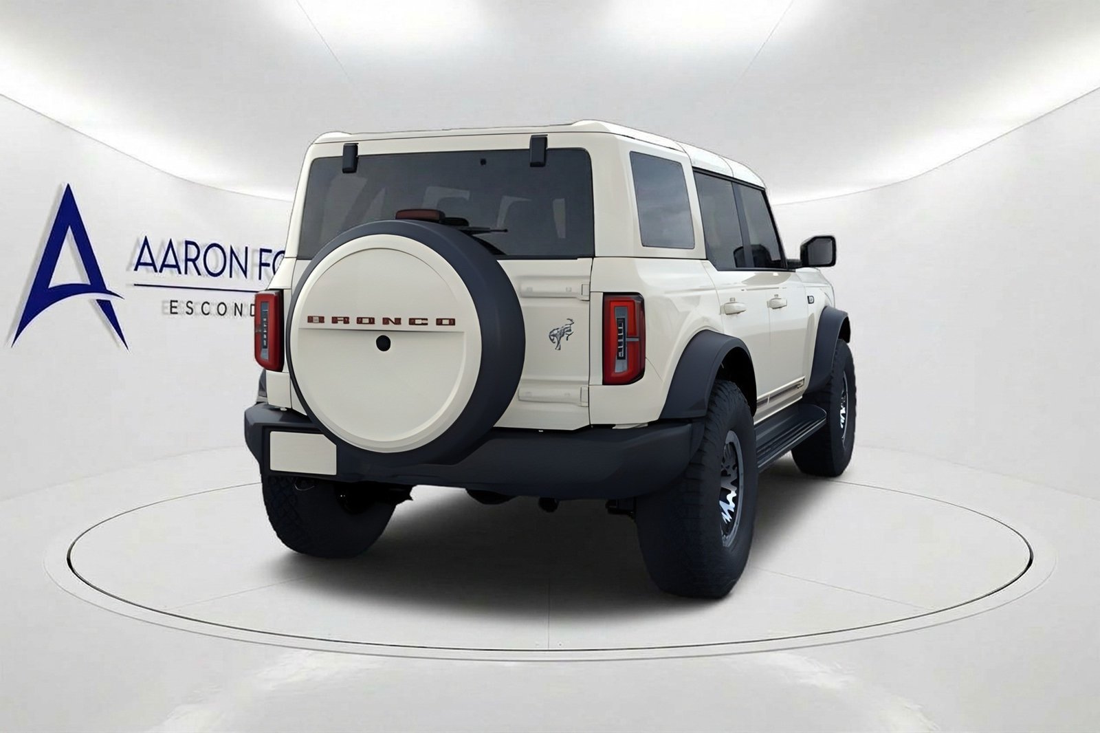 New 2026 Ford Bronco Outer Banks w/ Sasquatch Package AWD/4WD image 9