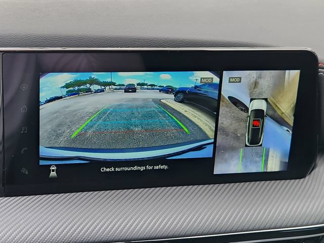 New 2025 Nissan Kicks SR FWD image 13