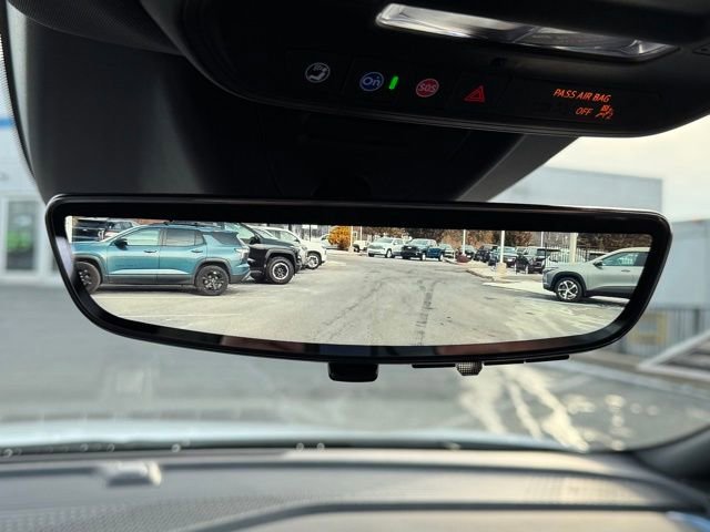 New 2026 Chevrolet Equinox EV LT image 7