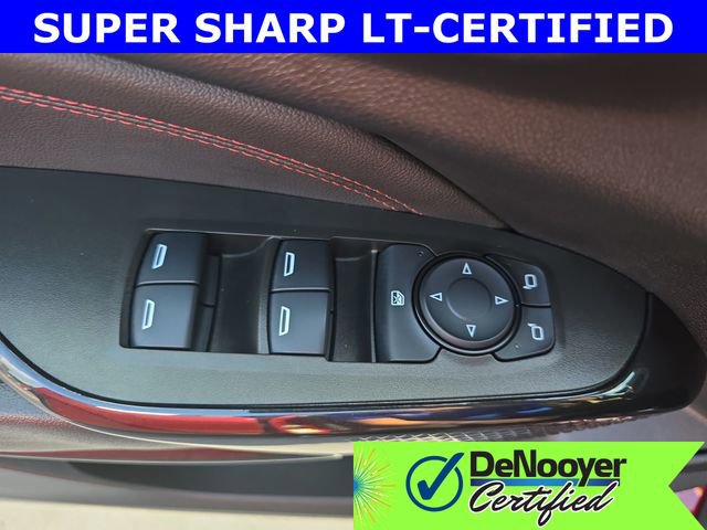 Used 2024 Chevrolet Trax RS w/ Sunroof Package image 24