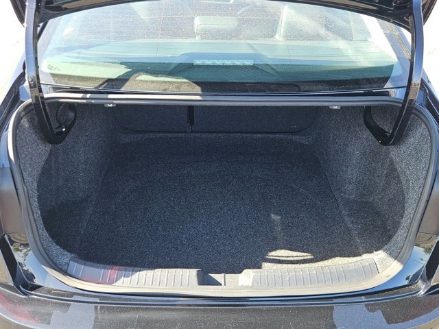 Used 2024 Volkswagen Jetta SE FWD image 6