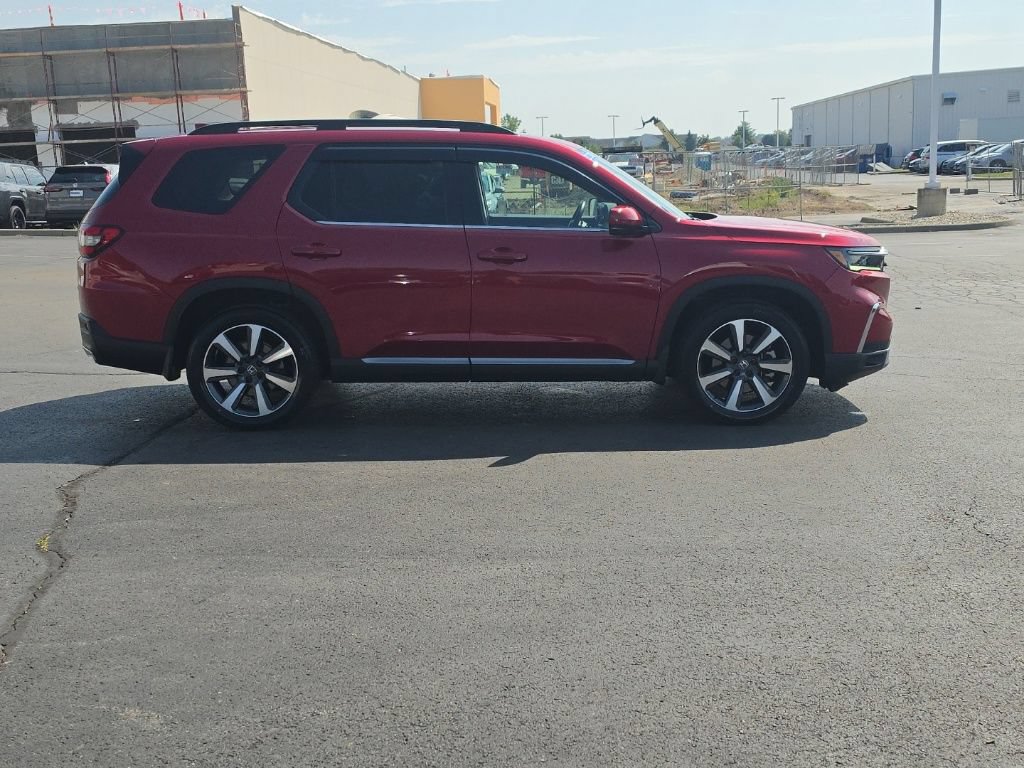 Certified 2025 Honda Pilot Elite image 10