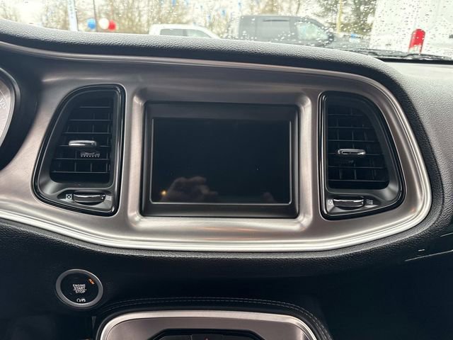 Used 2022 Dodge Challenger SXT w/ Blacktop Package image 21