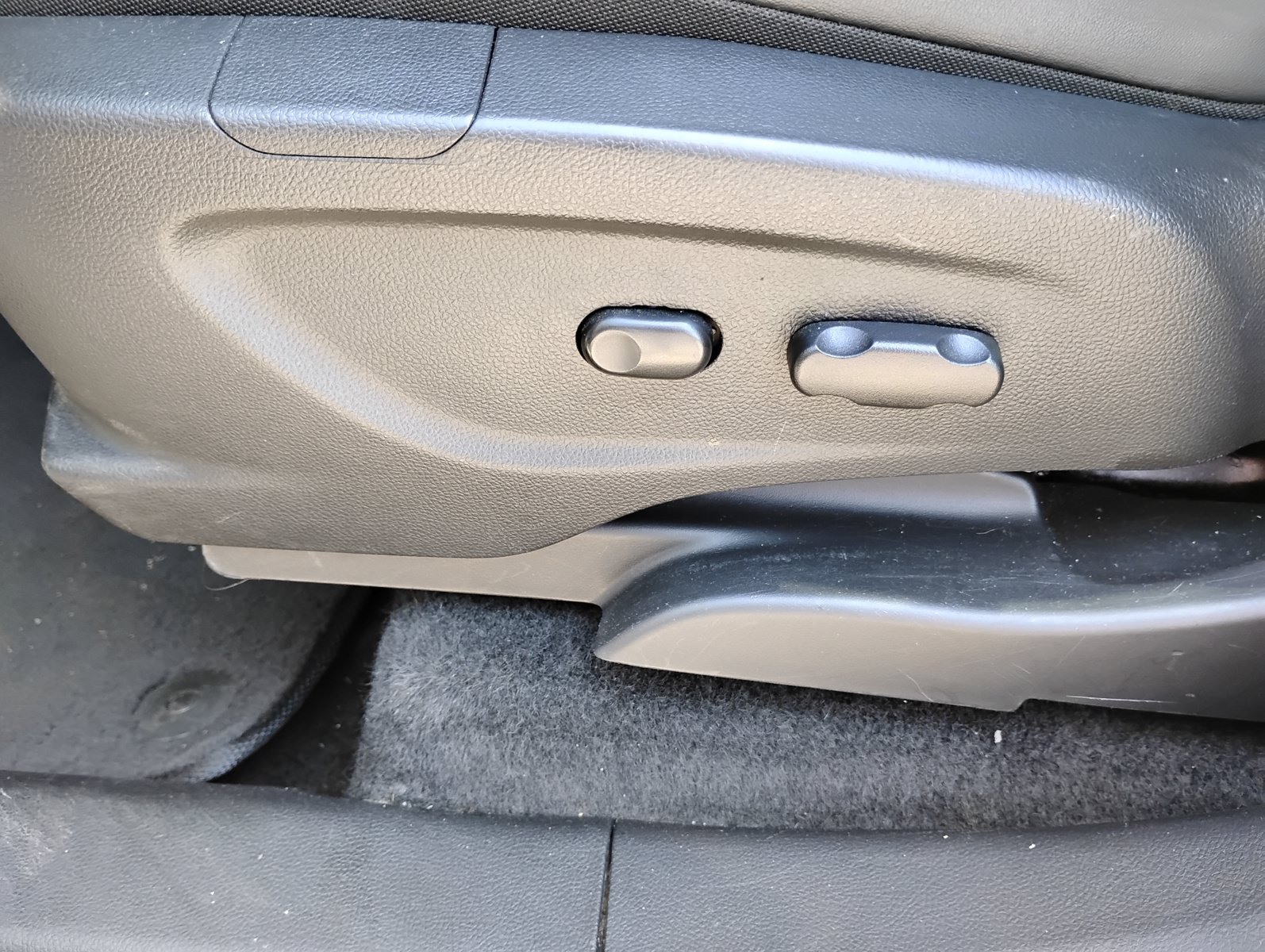 Used 2019 Buick Encore Preferred FWD image 24