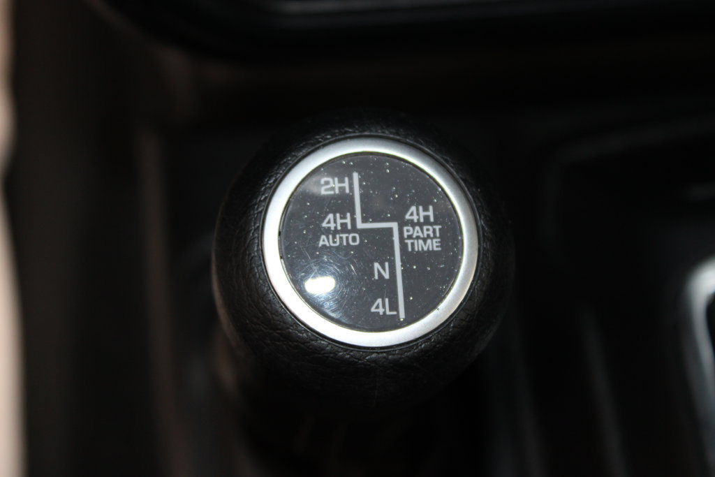 Used 2024 Jeep Wrangler Unlimited Sahara AWD/4WD image 48