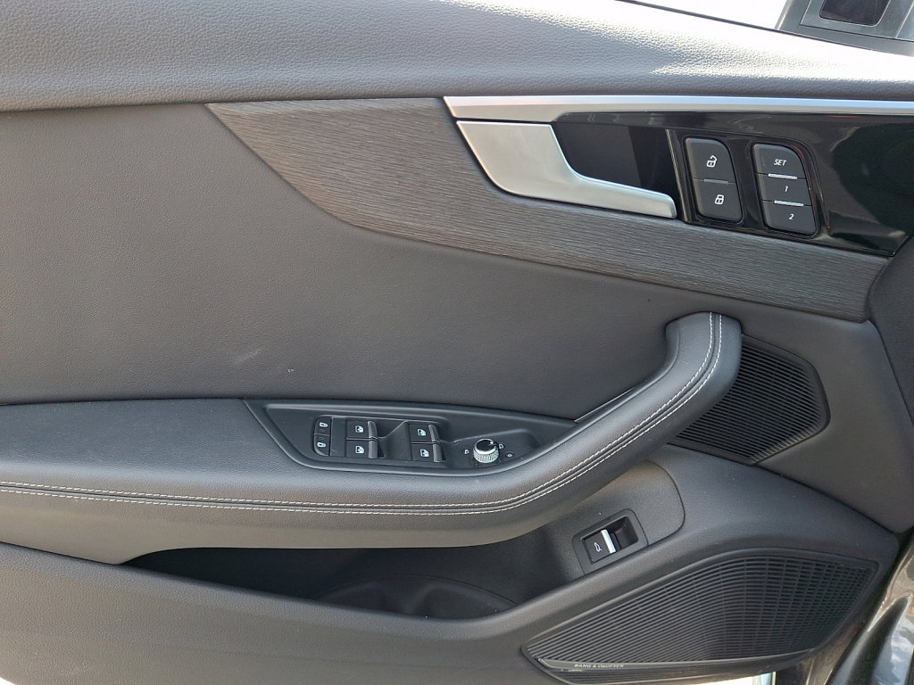 Used 2024 Audi A4 2.0T Premium Plus image 23