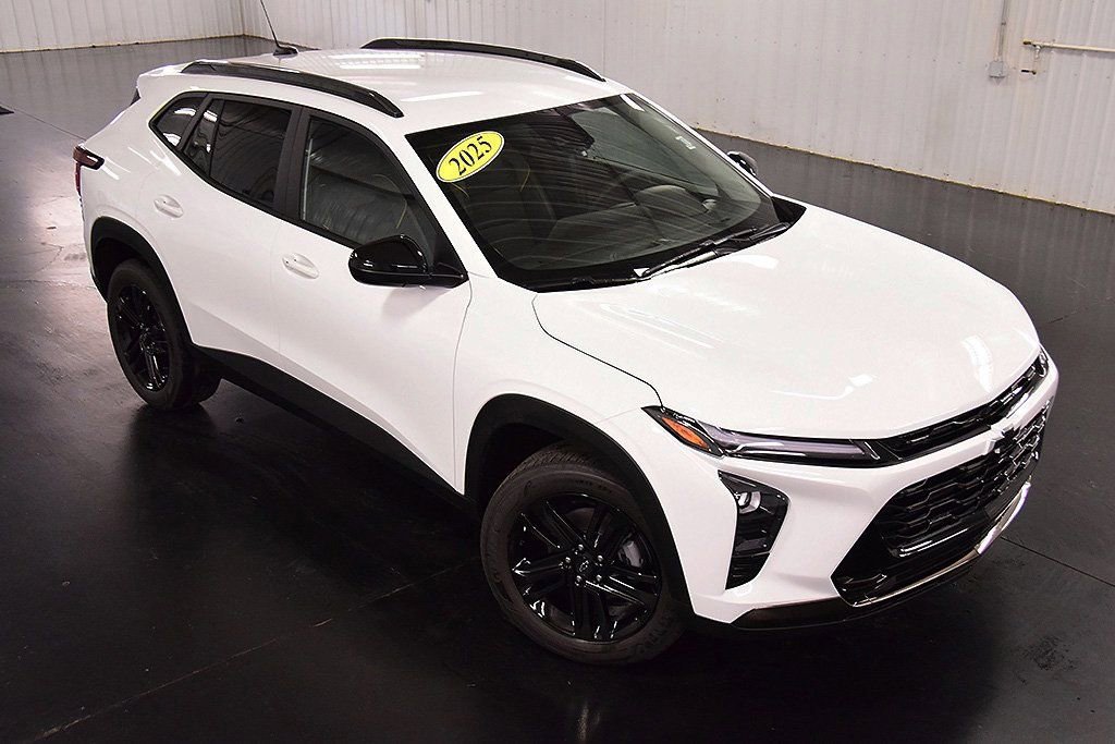 New 2025 Chevrolet Trax ACTIV image 9