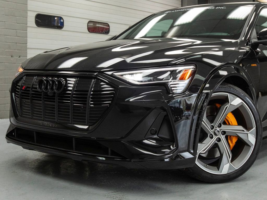 Used 2023 Audi e-tron S Prestige w/ Prestige Package AWD/4WD image 14
