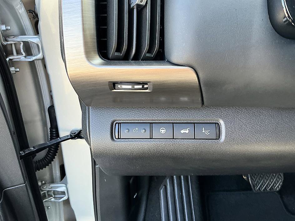 Certified 2024 Nissan Pathfinder Platinum w/ Cargo Package image 13