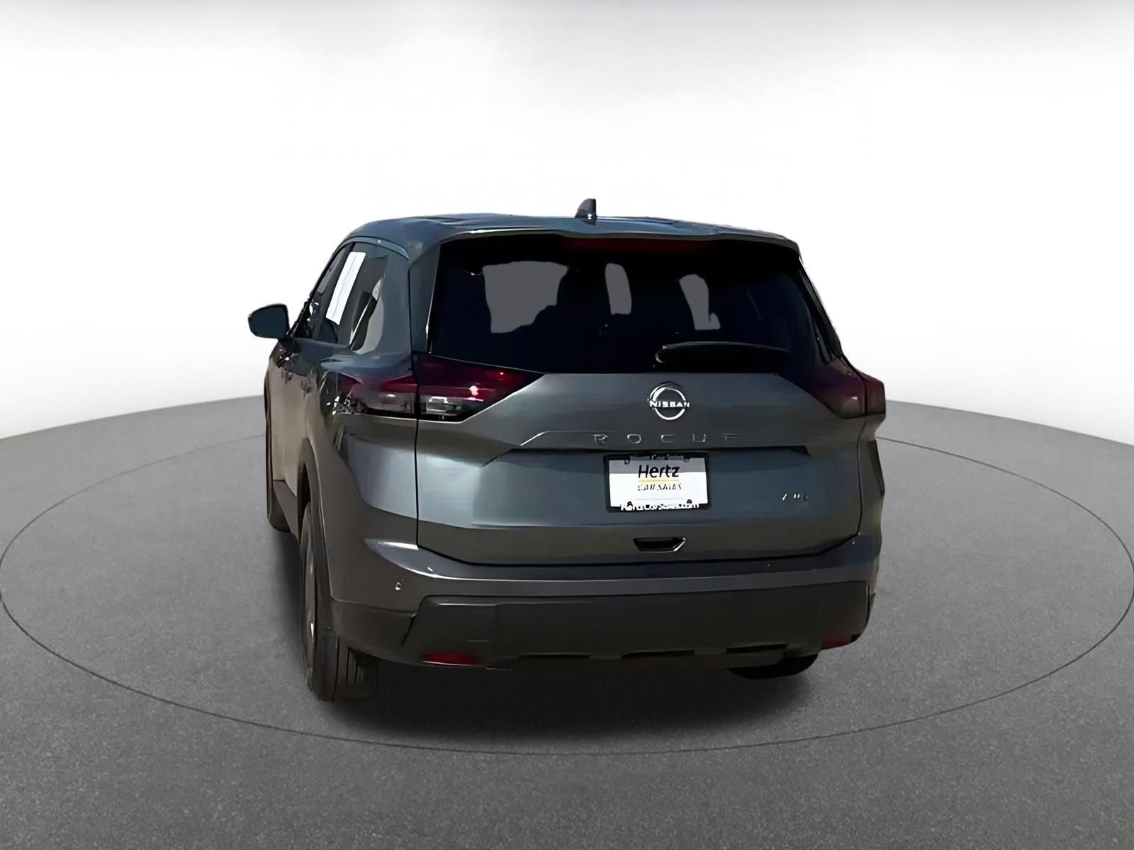 Used 2026 Nissan Rogue SV AWD/4WD image 13